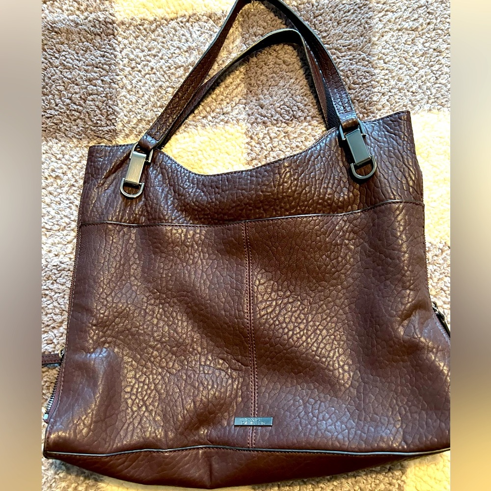 Vince Camudo pebble leather bag